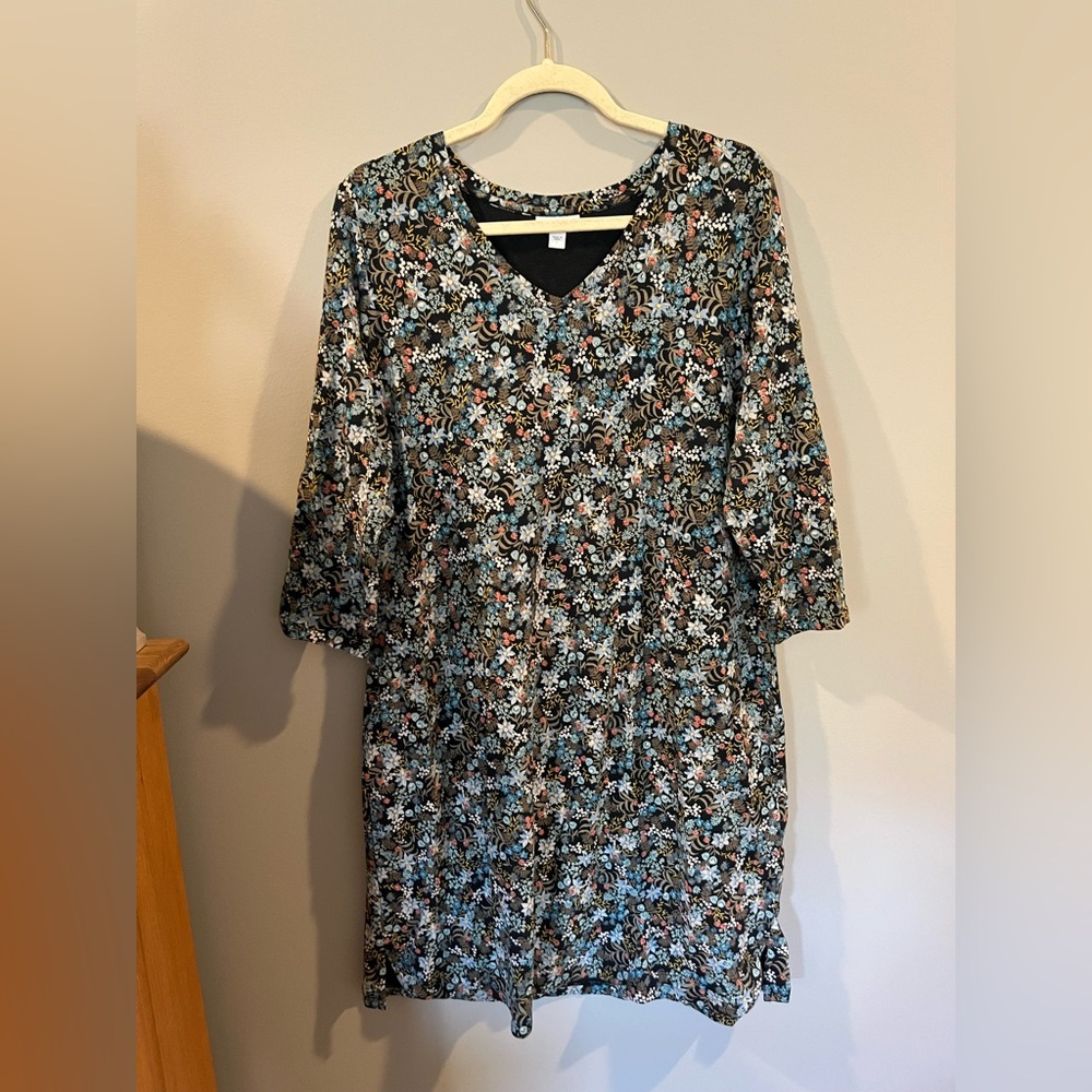 J. Jill Black Floral V-Neck Long Sleeve Dress with Blue and Pink Accents
